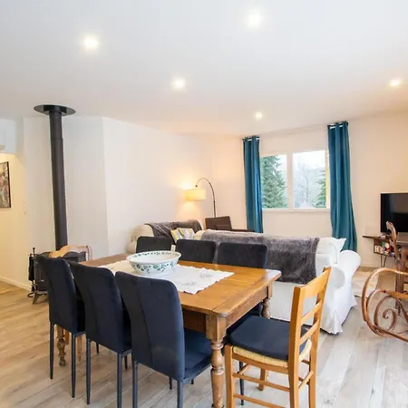 Maison Spacieuse A Avec 5 Et Salle De Jeux - Fr-1-616-471